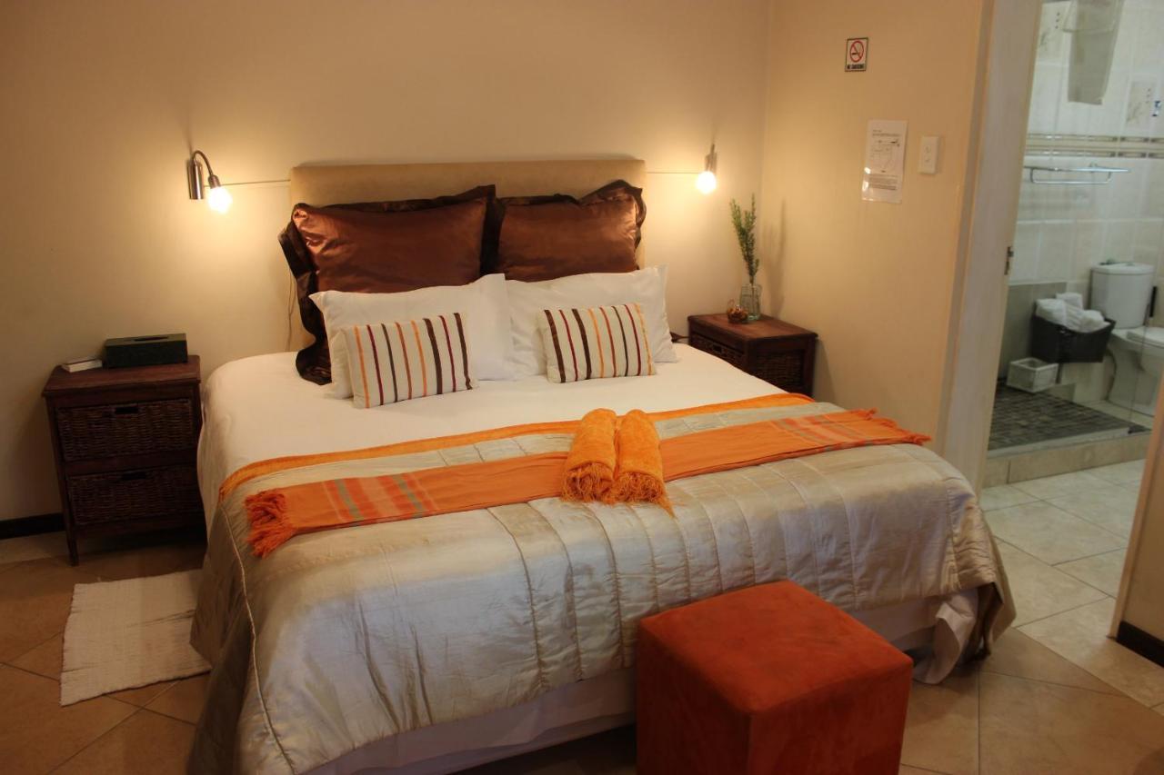 Lumley'S Place Guesthouse Pniel Esterno foto